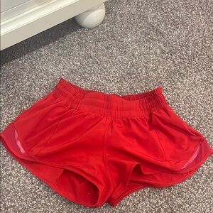 Red Lululemon Hotty Hot shorts size 4  2.5 inch